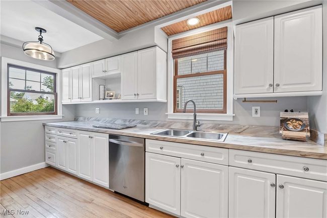 17436 Clifton Blvd, House other with 3 bedrooms, 3 bathrooms and null parking in Lakewood OH | Image 18