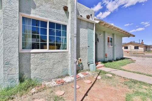 419 N Apache Ave, Winslow, AZ, 86047-3810 | Card Image