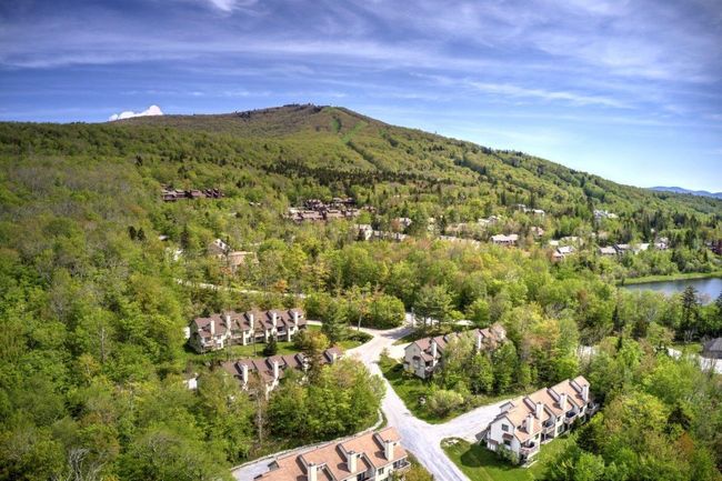4F - 34 Sugar Brook Rd, Condo with 3 bedrooms, 3 bathrooms and null parking in Peru VT | Image 42