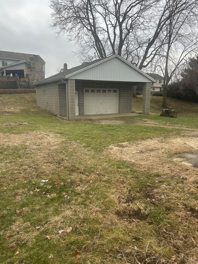 313 Genoma Dr, House other with 2 bedrooms, 1 bathrooms and null parking in Reading OH | Image 4
