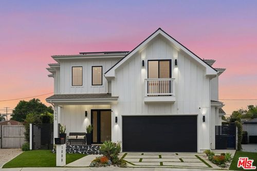 1000 Indiana Ct, Venice, CA, 90291 | Card Image