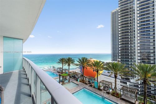 1109-4111 S Ocean Dr, Hollywood, FL, 33019-3055 | Card Image