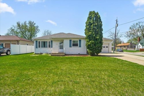 257 Fairfield St, Waterloo, IA, 50703-1625 | Card Image