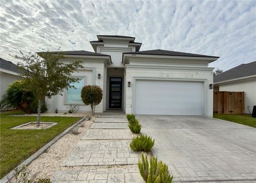 3433 Camellia Avenue, McAllen, TX, 78501 | Card Image