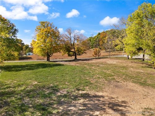 2148 N Highfill Chapel Rd, Taswell, IN, 47175-7208 | Card Image