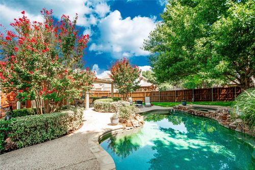 5900 Lavon Dr, Flower Mound, TX, 75028-2374 | Card Image