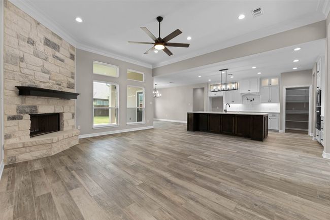 1134 Creekstone Trl, House other with 4 bedrooms, 2 bathrooms and 4 parking in Seguin TX | Image 17