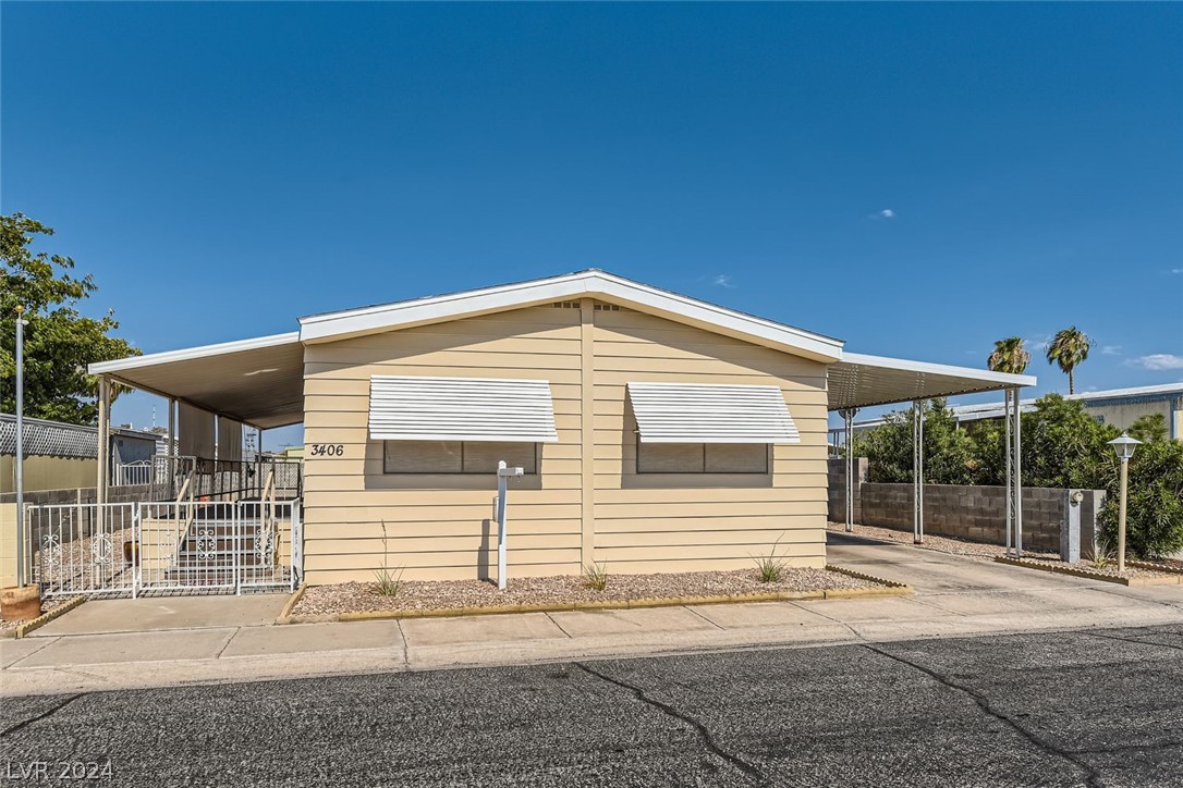 Fort Smith Dr, Las Vegas, NV 89122