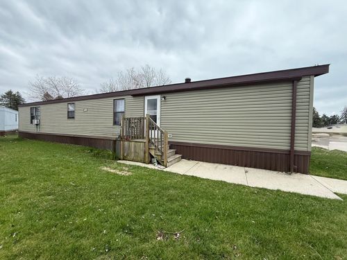 7006 Brides Bay Ct, Ira, MI, 48023-1817 | Card Image