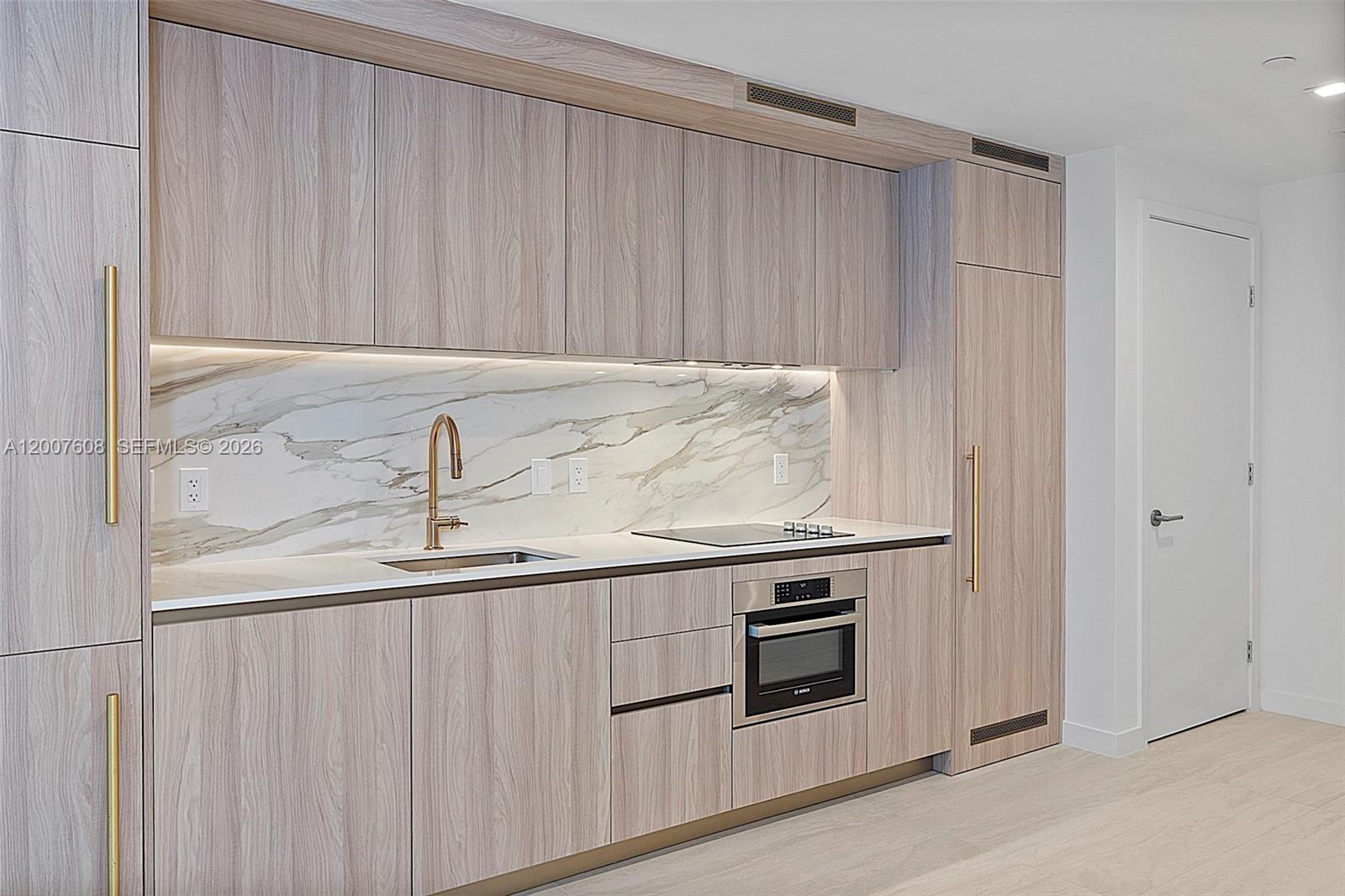 Residential Lease in Miami 3