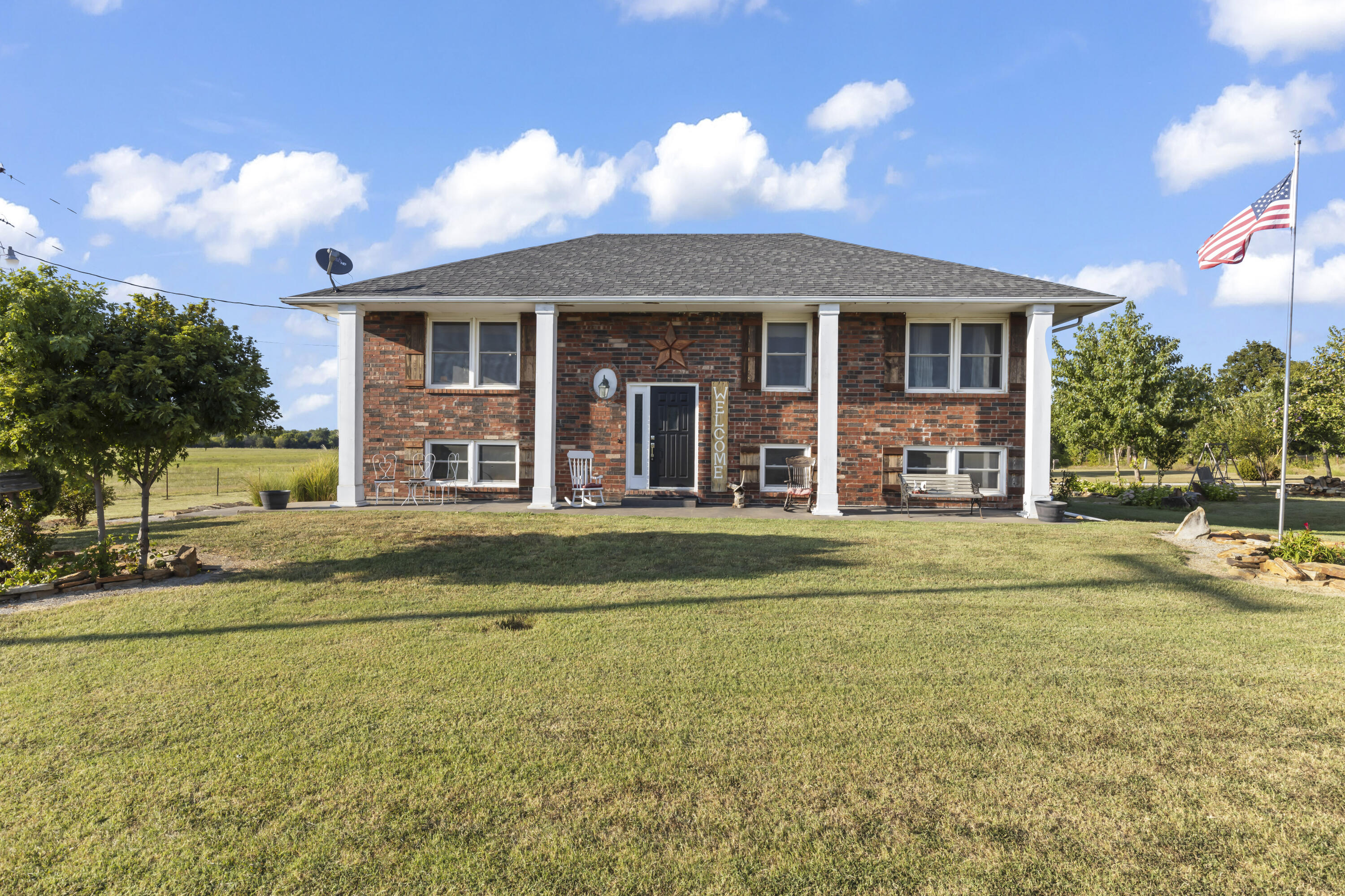 380 Rd, El Dorado Springs, MO 64744