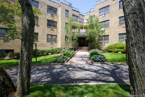 3j-5 Schenck Ave, Great Neck, NY, 11021-3633 | Card Image