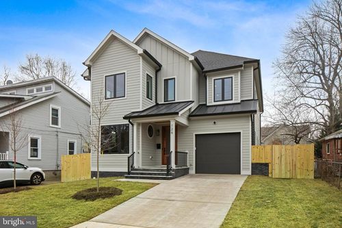 126 S Highland St, ARLINGTON, VA, 22204-1846 | Card Image