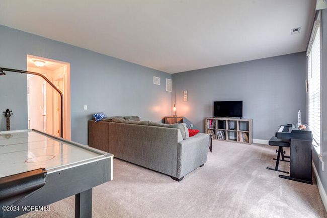 5 Crane Ct, Condo with 3 bedrooms, 4 bathrooms and null parking in Manahawkin NJ | Image 8