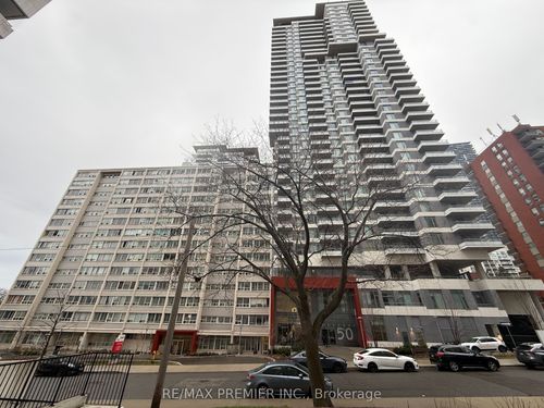 715-50 Dunfield Ave, Toronto, ON, M4S0E4 | Card Image