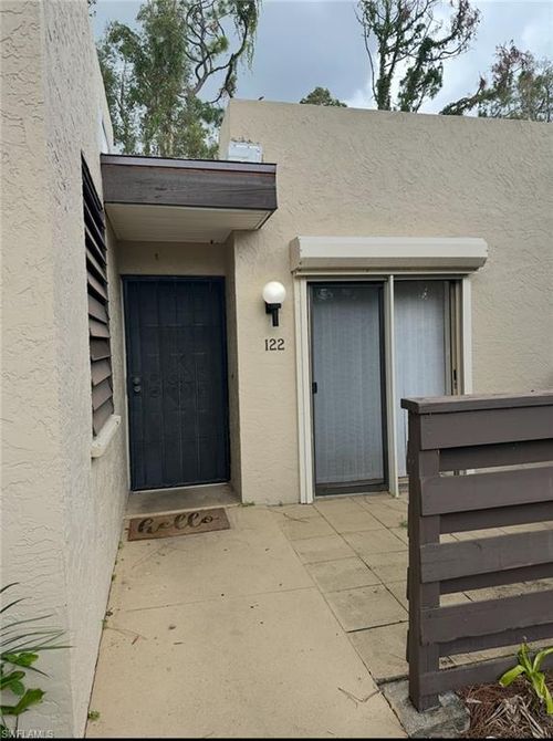 122 Pinebrook Dr, Fort Myers, FL, 33907-5969 | Card Image
