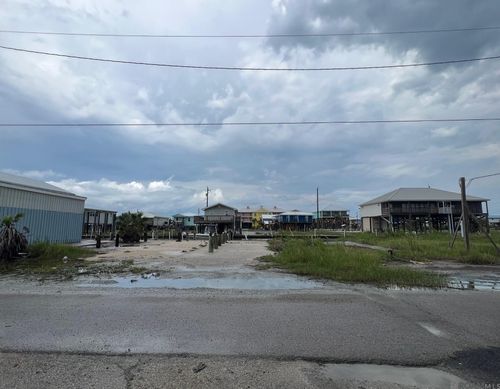 126 Verley Ln, Grand Isle, LA, 70358 | Card Image