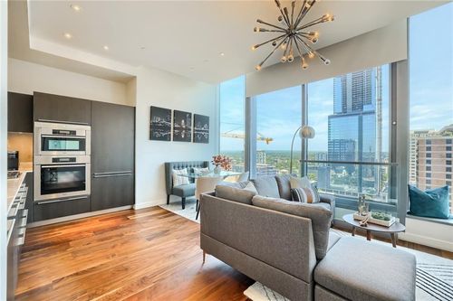 apt-2209-210 Lavaca St, Austin, TX, 78701-4586 | Card Image