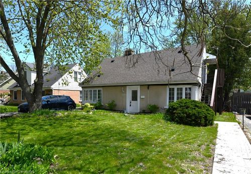 2070 Churchill Ave, Burlington, ON, L7R3T7 | Card Image