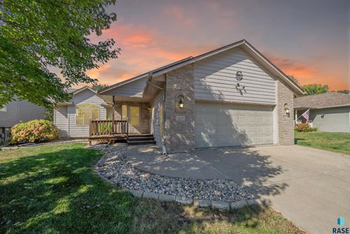 119 La Salle Cir Circle, Sioux Falls, SD, 57110 | Card Image