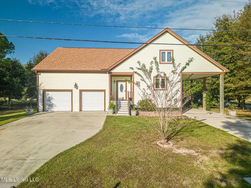 13 Chantilly Terrace, Bay Saint Louis, MS, 39520 | Card Image