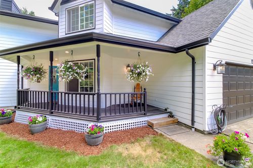 15816 Lindsay Road Se, Yelm, WA, 98597 | Card Image