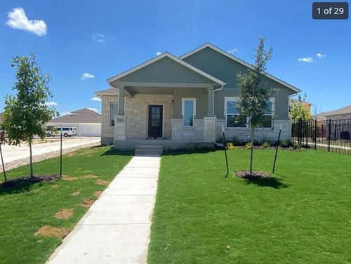 9315 Looksee Ln, Austin, TX, 78744-4494 | Card Image