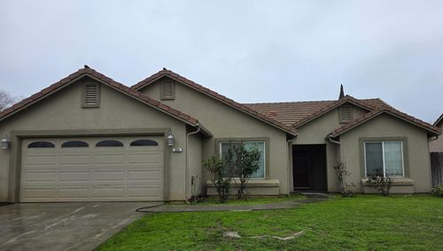 804 Morris Ln, Madera, CA, 93637-6504 | Card Image
