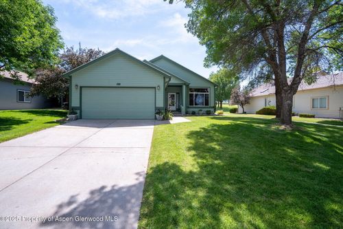100 Limberpine Cir, Parachute, CO, 81635-9507 | Card Image