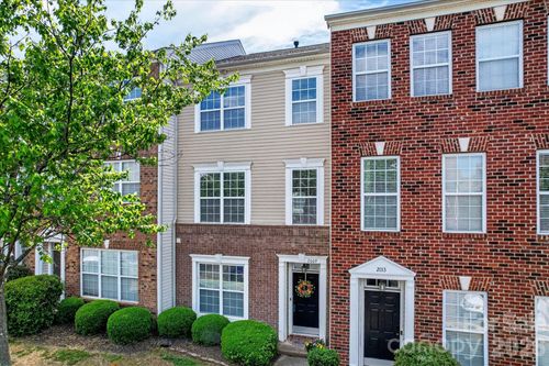 2009 Cambridge Beltway Dr, Charlotte, NC, 28273-4346 | Card Image