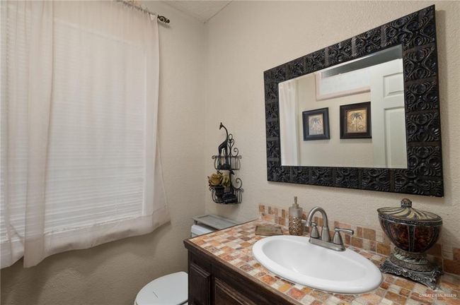 26813 N Old Solis Rd, House other with 4 bedrooms, 3 bathrooms and 2 parking in La Feria TX | Image 6