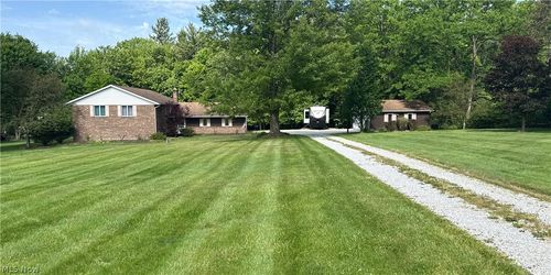 33 Eggleston Rd, Aurora, OH, 44202-9722 | Card Image