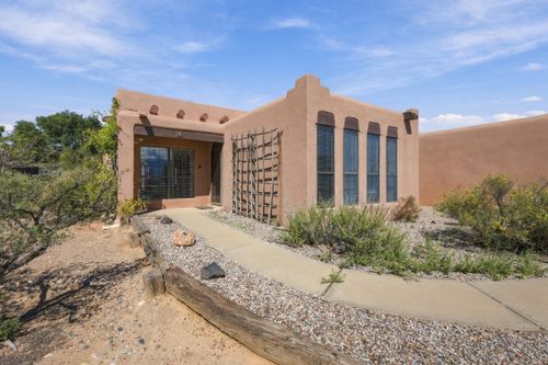 9-9 San Juan Trail, Corrales, NM, 87048 | Card Image
