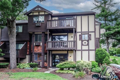 7-7 Tara Dr, Brookfield, CT, 06804-2707 | Card Image