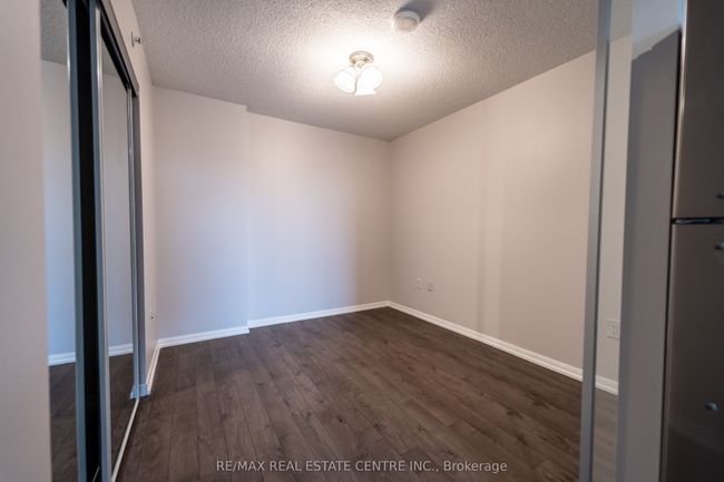 215 - 3091 Dufferin St, Condo with 1 bedrooms, 1 bathrooms and null parking in Toronto ON | Image 7