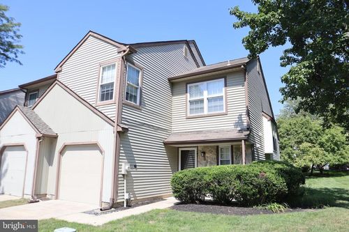 404 Jamestown Ct, MOUNT LAUREL, NJ, 08054-3721 | Card Image