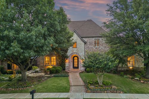 4954 Northshore Dr, Frisco, TX, 75034-7569 | Card Image