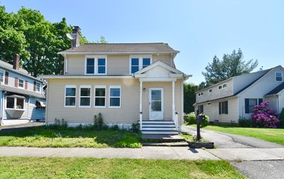 19 Dresser.Ave., House other with 3 bedrooms, 1 bathrooms and 2 parking in Chicopee MA | Image 1