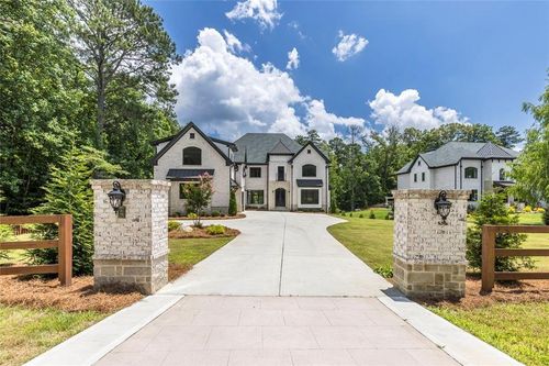 10765 Shallowford Rd, Roswell, GA, 30075-2738 | Card Image