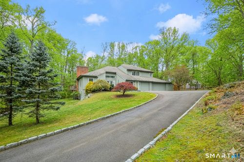 166 Godfrey Rd E, Weston, CT, 06883-1414 | Card Image