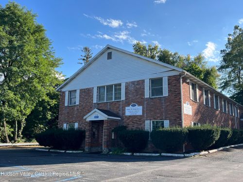 3-10 Westbrook Ln, Kingston, NY, 12401-2937 | Card Image