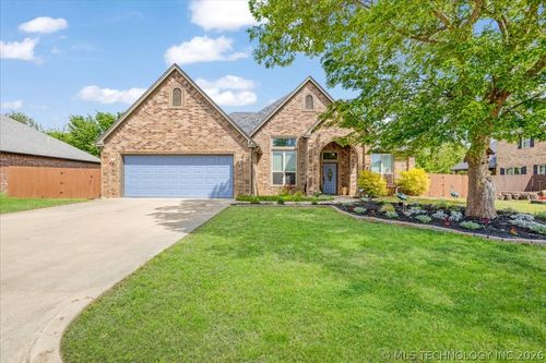 1008 Beretta Blvd, Durant, OK, 74701-7849 | Card Image