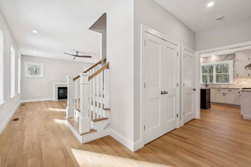 5-20 Washburn Farm Ln, Kittery Point, ME, 03905-5671 | Card Image