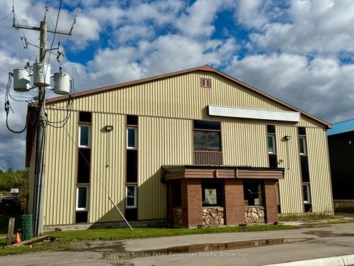 2-190 Elizabeth St E, West Grey, ON, N0G1R0 | Card Image