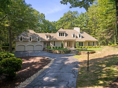 7 Sunningdale, Farmington, CT, 06032-1460 | Card Image
