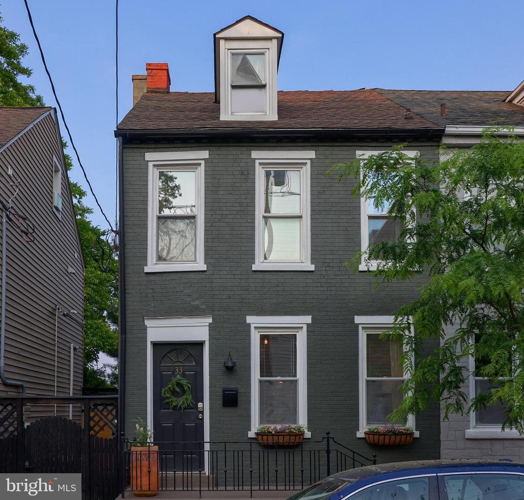 Mary St, Lancaster, PA 17603