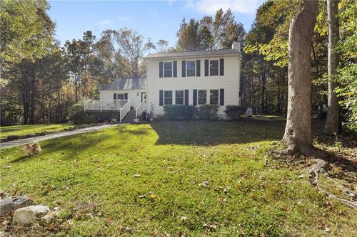 10156 Burkes Pond Rd, North, VA, 23128-9029 | Card Image