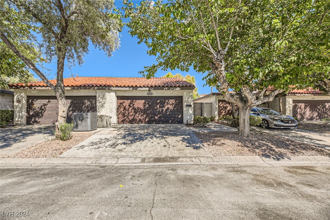 San Lucas Cir, Las Vegas, NV 89121