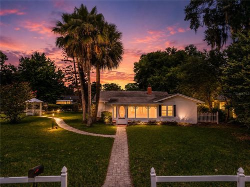 1635 Gertrude Pl, MOUNT DORA, FL, 32757-2503 | Card Image