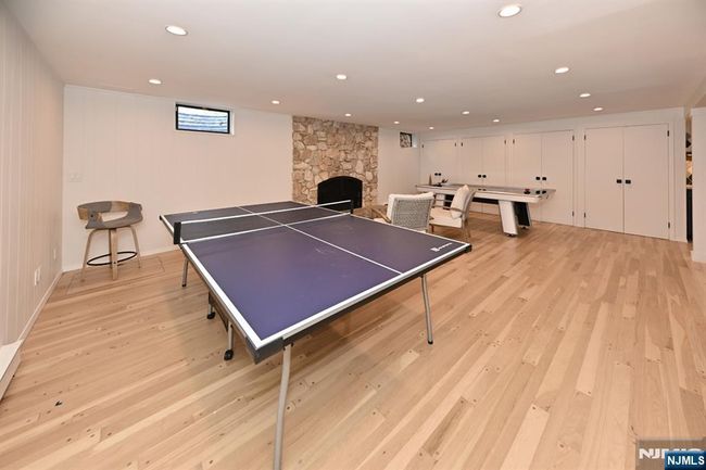 254 University Way, House other with 5 bedrooms, 5 bathrooms and null parking in Paramus NJ | Image 39